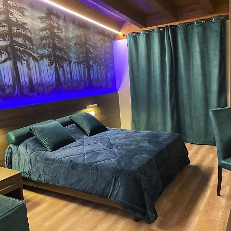 Oasilandia Bed & Breakfast Dorno Exterior foto