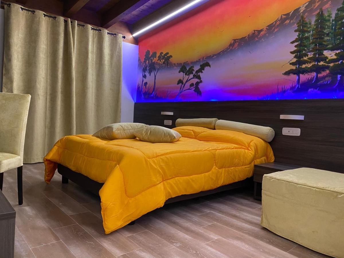 Oasilandia Bed & Breakfast Dorno Exterior foto